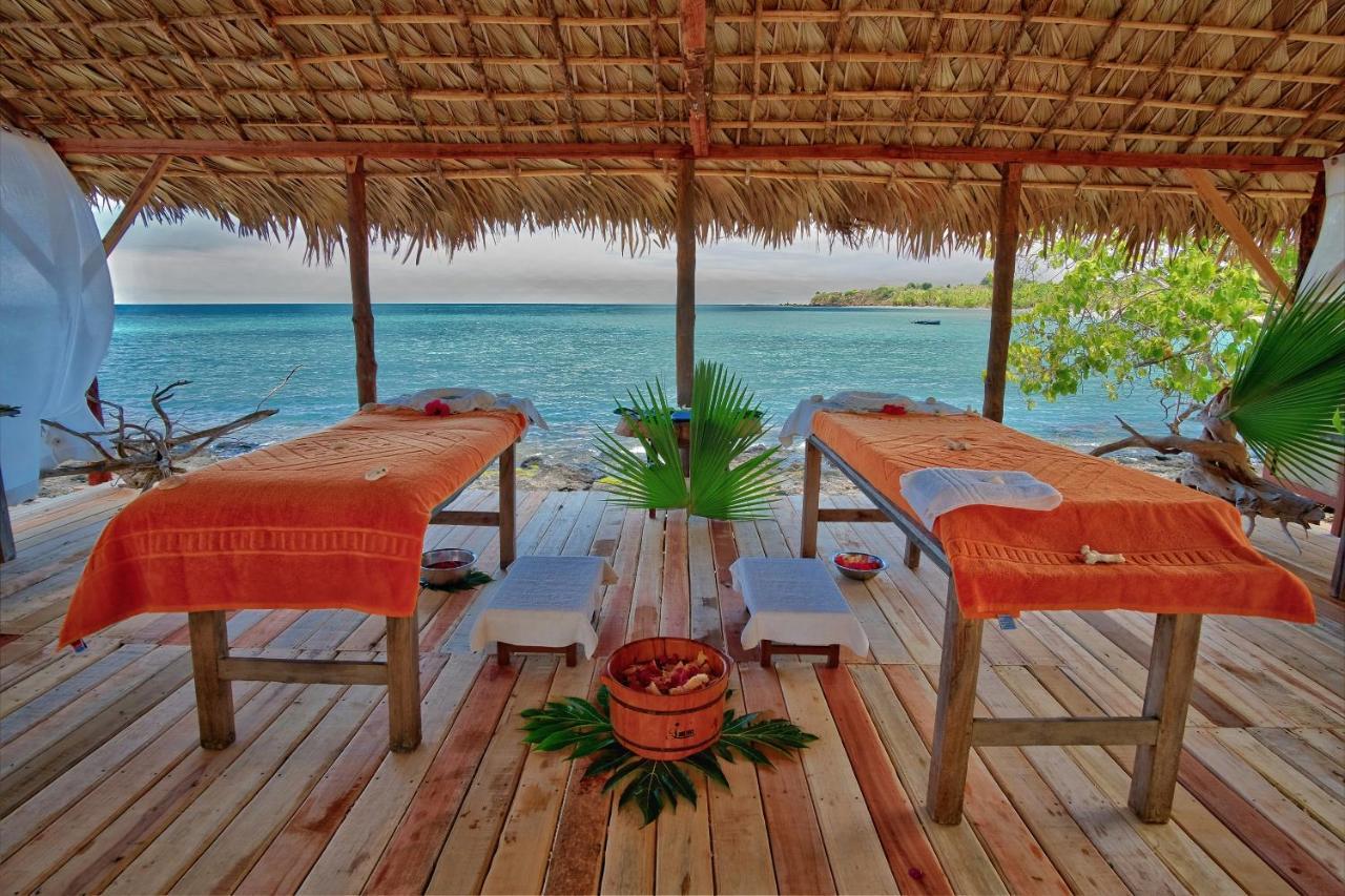 Sangany Lodge Befotaka Bay Eksteriør bilde