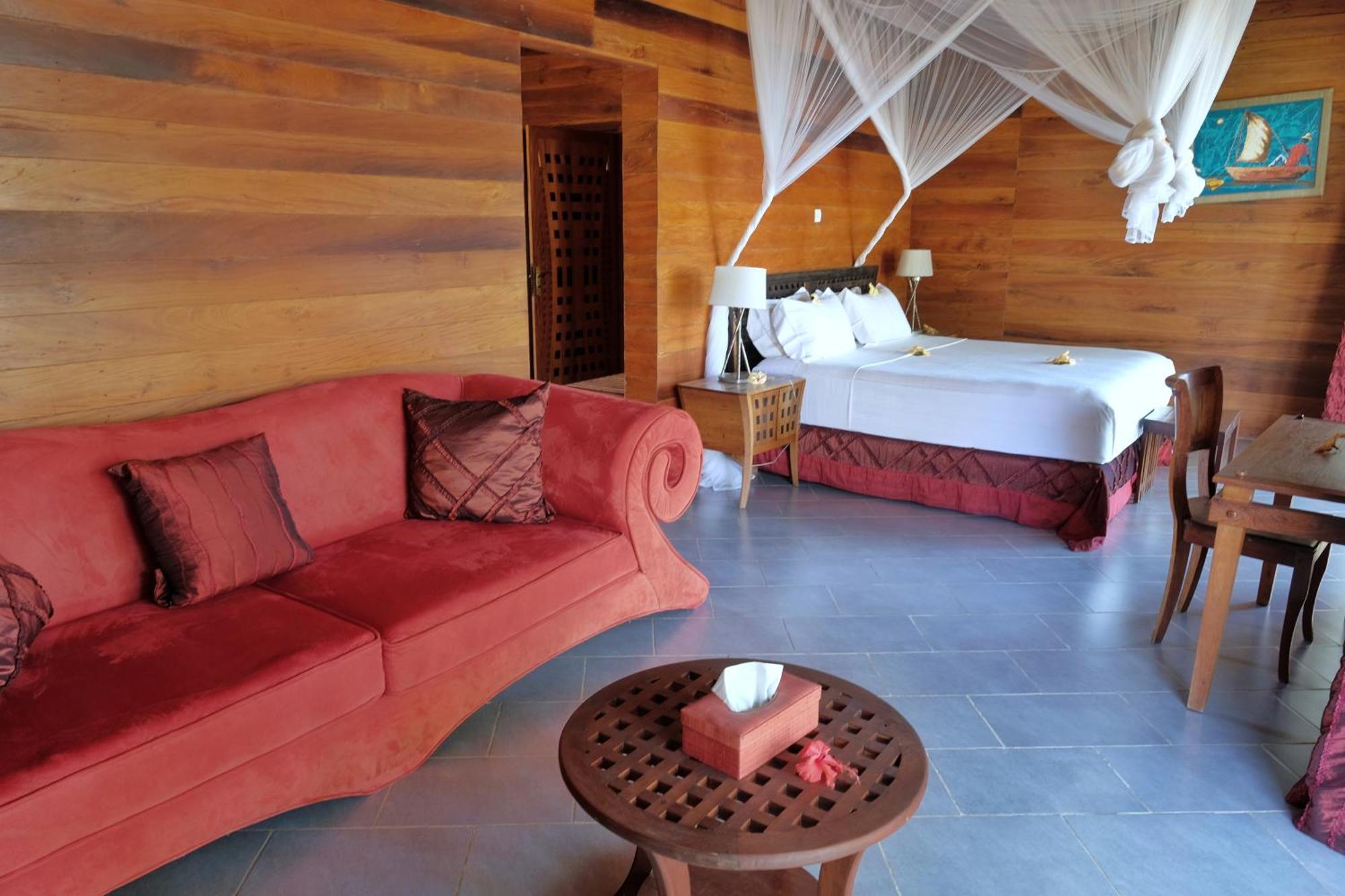 Sangany Lodge Befotaka Bay Eksteriør bilde