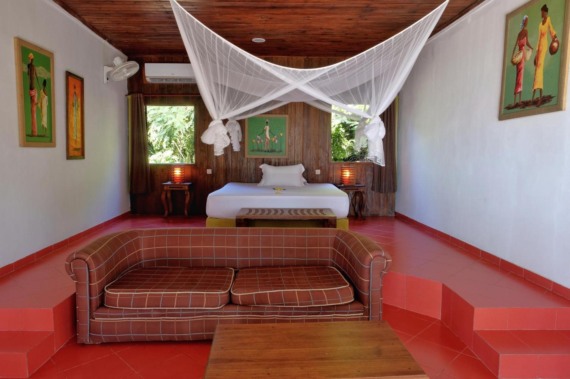 Sangany Lodge Befotaka Bay Eksteriør bilde